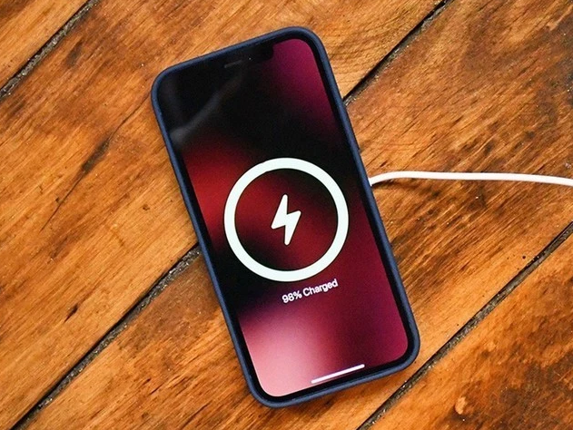 凤台苹果手机维修分享iPhone 12可以随便充电吗 